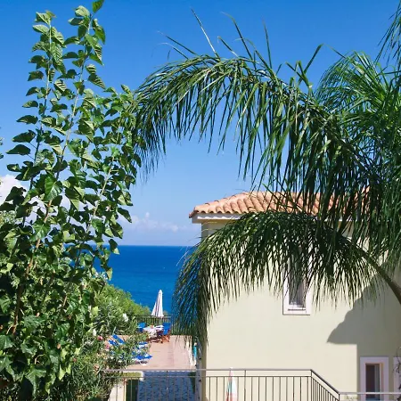 Vila Korfos *